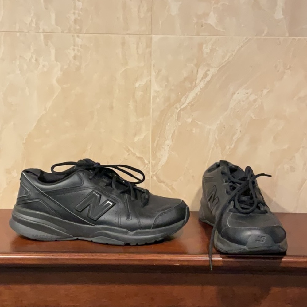New Balance Black Sneakers Athletic Style